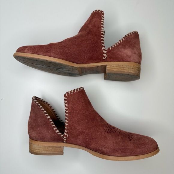 Sundance Lola Whipstitched Boots in Rust Suede EU 39/US 8.5 Cut Out Embroidered - Picture 16 of 16